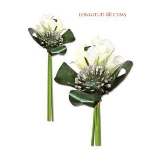 MONTAJE FLORAL CON CALAS