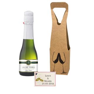 Cava en caja con tarjeta regalo boda
