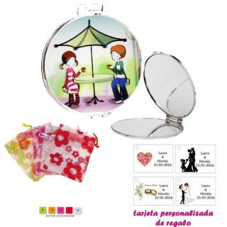 Espejo con sombrilla y ni&ntilde;os, con bolsa de organza con motivos florales multicolor, y tarjeta personalizada