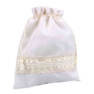Elegante limosnera blanca para novia