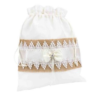 Elegante limosnera blanca para novia