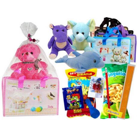 Bolsa de loneta con golosinas y peluche pequeño