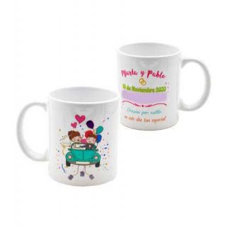 Taza con dibujo de novios, “personalizable” con texto