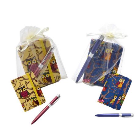 Libreta búho con goma y boli en colores surtidos, en bolsa de organza