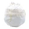 Limosnera de tela blanca con encaje para novias. Muy amplia y elegante