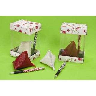 Estuche PVC bolígrafos y monedero triangulo surtidos (precio unidad)
