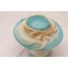 Pamela Bicolor Turquesa/Beige con Pluma y Crin