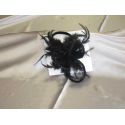 Tocado negro terciopelo y plumas