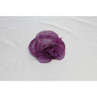 Tocado Tipo Pamela Sinamay Natural y Pluma Tintadas en Morado 1