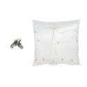 COJIN DE TELA PERLA CON BRILLANTES