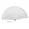 ABANICO ENCAJE BLANCO FILO PLATA