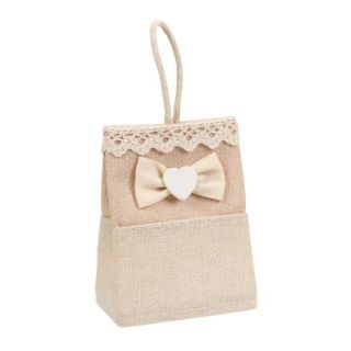 Bolsita para regalos beige de tela hecha a mano