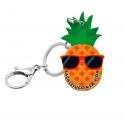 Llavero piña con gafas de sol 