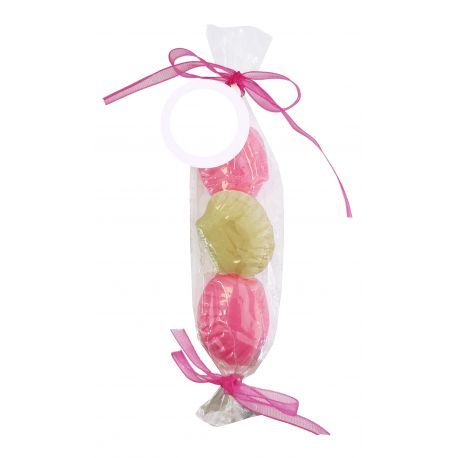 Jabones en forma de conchas con tarjeta rosa