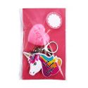 PACK: Llavero de unicornio y jabón con pegatina