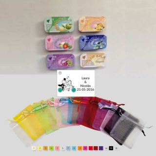 Bálsamo de labios en bolsa de organza con tarjeta personalizada