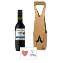 Vino con caja y tarjeta personalizada