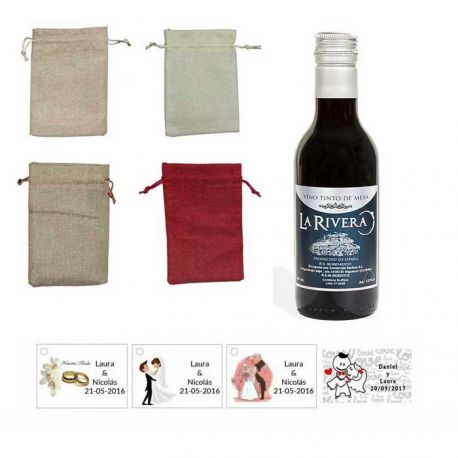 Vino para boda con tarjeta personalizada y bolsa de saco