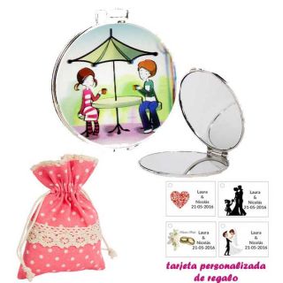 Espejo con sombrilla y niños, con bolsa de lunares de color rosa, y tarjeta personalizada