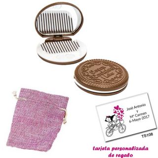 Espejo Galleta Oreo con peine blanco y con bolsa de saco rosa y tarjeta personalizada