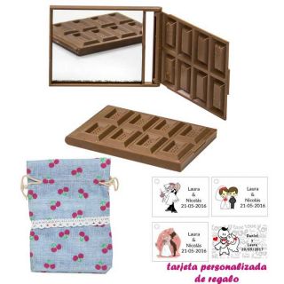 Espejo Tableta de Chocolate, con bolsa de saco azul celeste estampada y tarjeta personalizada