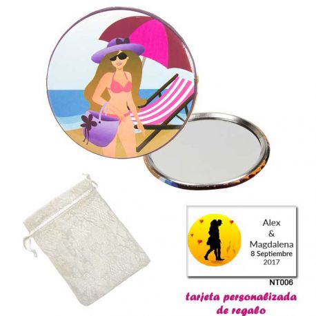 Espejo de Chapa con chica en la Playa, con bolsa blanca de organza, y tarjeta personalizada