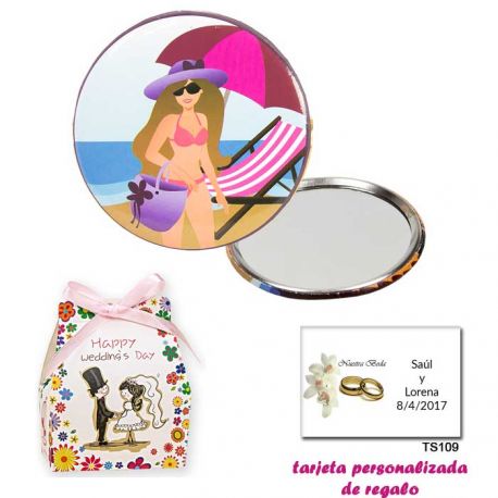 Espejo de Chapa con chica en la Playa, con caja de flores y dibujo de novios, y tarjeta personalizada