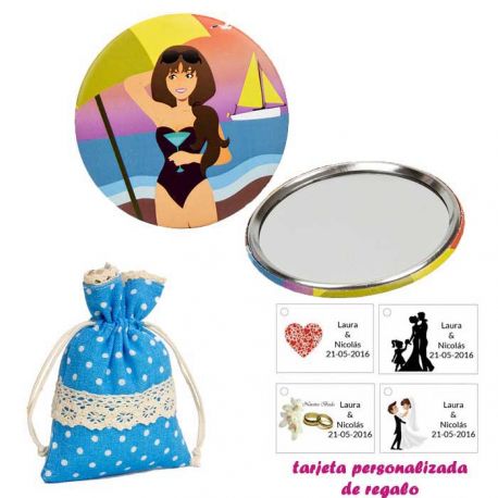 Espejo de Chapa con chica en la Playa, con bolsa de lunares de color azul, y tarjeta personalizada