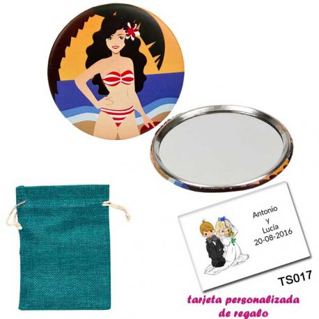 Espejo de Chapa con chica en la Playa, con bolsa de saco azul y tarjeta personalizada