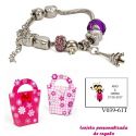 Pulsera Pandora con abalorios morados y colgante de la Torre Eiffel