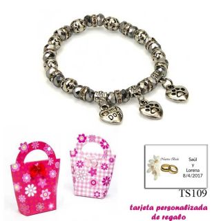 Pulsera “My Dog” con 3 colgantes de corazon y motivos de huella de perritos
