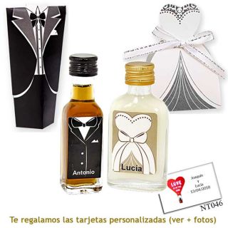 Licor de crema para ella y licor de café para él, con cajas de novio y novia a juego