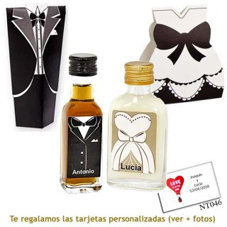 Licor de crema para ella y licor de café para él, con cajas de novio y novia a juego