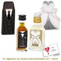 Licor de crema para ella y licor de café para él, con cajas de novio y novia a juego