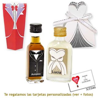 Licor de crema para ella y licor de café para él, con cajas de novio y novia a juego