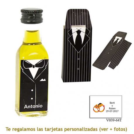 Botellita de Aceite de Oliva con etiqueta de novio y una original caja a juego