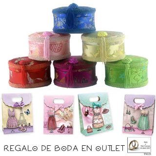 Pack de cajita tipo joyero forrada de raso, bolsa y tarjeta